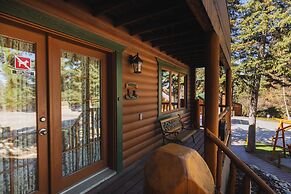 Overlander Mountain Lodge