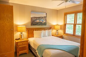 Westwood Shores Waterfront Resort