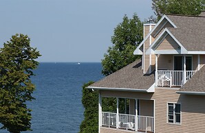 Westwood Shores Waterfront Resort