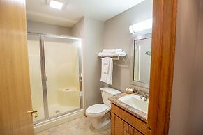 Westwood Shores Waterfront Resort