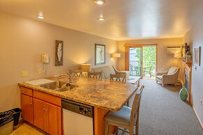 Westwood Shores Waterfront Resort