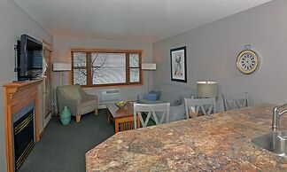 Westwood Shores Waterfront Resort