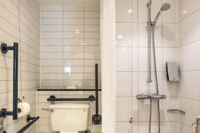 Holiday Inn Express Colchester by IHG