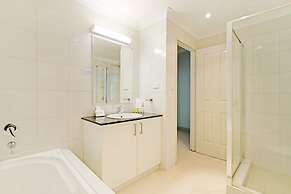 Argus Apartments Darwin