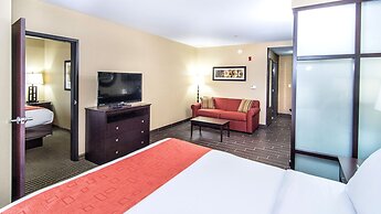 Holiday Inn Express & Suites Elkton - University Area by IHG