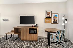Hampton Inn & Suites Riverside/Corona East