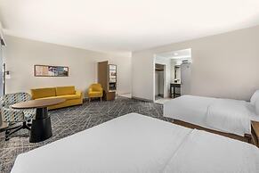 Hampton Inn & Suites Riverside/Corona East