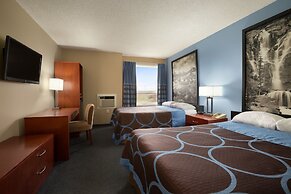 Super 8 by Wyndham Sherwood Park/Edmonton Area