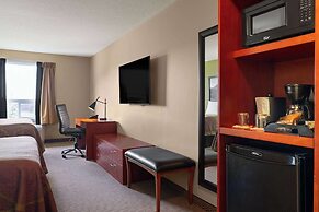 Super 8 by Wyndham Sherwood Park/Edmonton Area