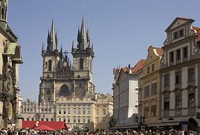 Occidental Praha Five