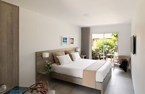 Hotel Marina di Lava