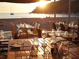 Hotel Marina di Lava