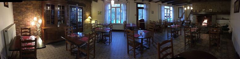 Auberge du Moulin d'Audenfort Guest House
