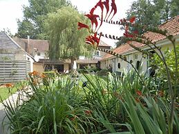 Auberge du Moulin d'Audenfort Guest House