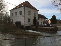 Auberge du Moulin d'Audenfort Guest House