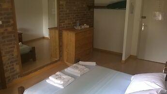 Auberge du Moulin d'Audenfort Guest House