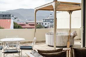 Harbour House Hotel