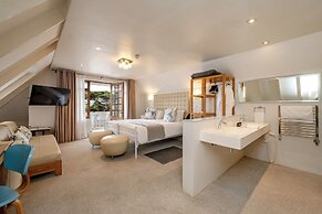Harbour House Hotel