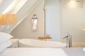 Harbour House Hotel
