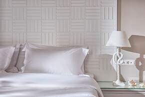 Notos Heights Hotel & Suites