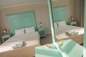 Notos Heights Hotel & Suites