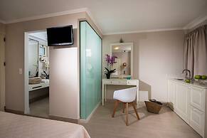 Notos Heights Hotel & Suites