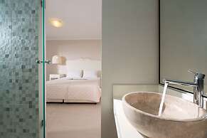 Notos Heights Hotel & Suites