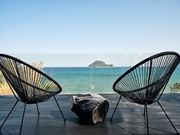 Gloria Maris Hotel Suites & Villas