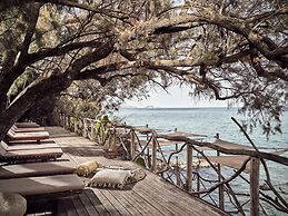 Gloria Maris Hotel Suites & Villas