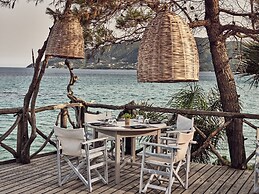 Gloria Maris Hotel Suites & Villas