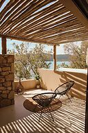 Gloria Maris Hotel Suites & Villas