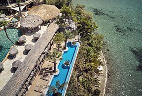 Gloria Maris Hotel Suites & Villas