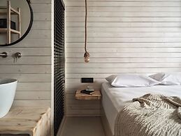 Gloria Maris Hotel Suites & Villas