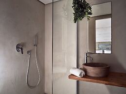 Gloria Maris Hotel Suites & Villas