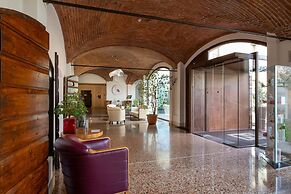 The Ziba Hotel & Spa