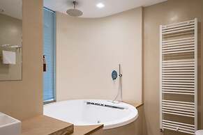 The Ziba Hotel & Spa