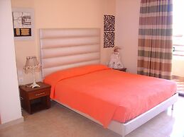 Lyristis Dinos Studios & Apartments