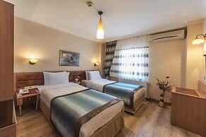 Senabil Hotel Old City