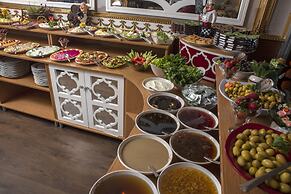 Senabil Hotel Old City