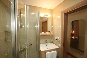 Senabil Hotel Old City