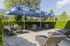 Oasis Princess Bergfrieden