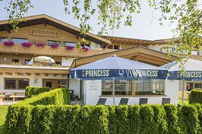 Oasis Princess Bergfrieden