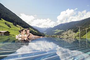 LUNARIS Wellnessresort