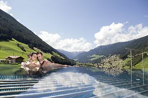 LUNARIS Wellnessresort