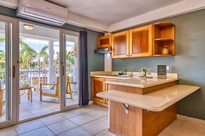 Tropical Suites Hotel