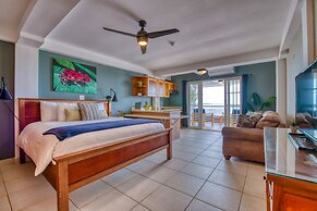 Tropical Suites Hotel