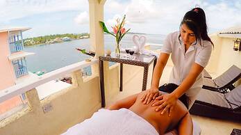 Tropical Suites Hotel