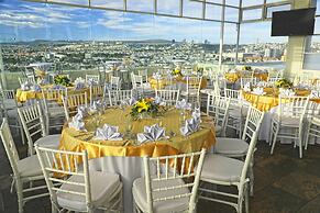 Hotel Crown Victoria