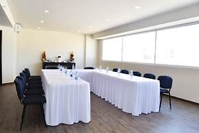 Hotel Crown Victoria