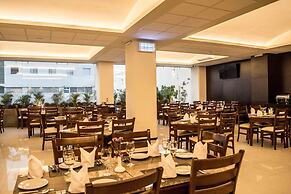 Hotel Crown Victoria